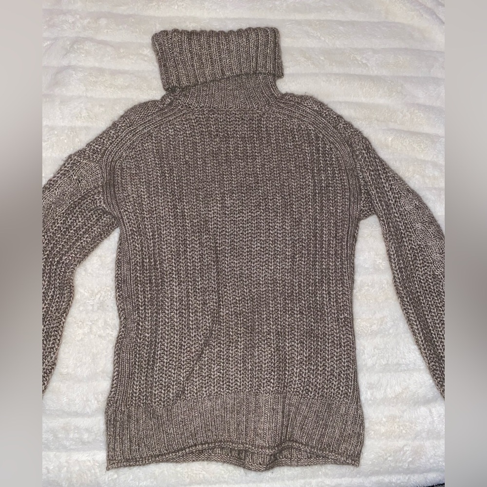 NWT Abercrombie & Fitch women’s cable knit chunky soft turtle neck sweater XS - Picture 9 of 10